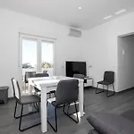 Marei 3 Apartamento