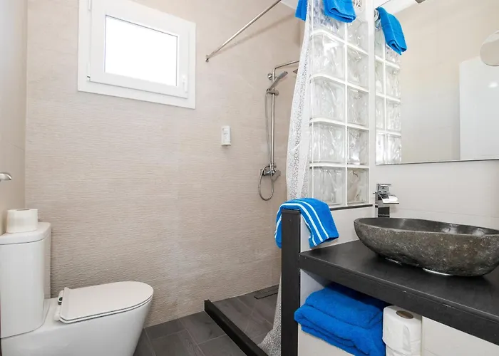 Apartament Marei 3 *